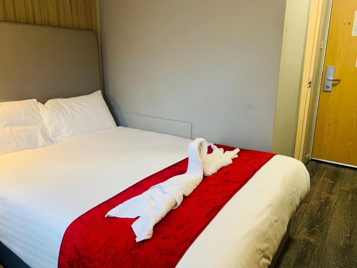 Hotel Lily London Bagian luar foto