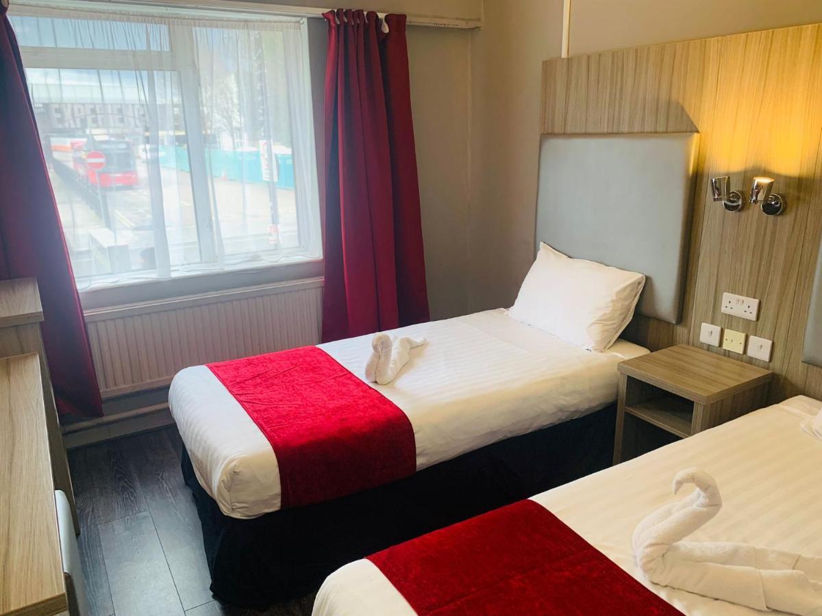 Hotel Lily London Bagian luar foto