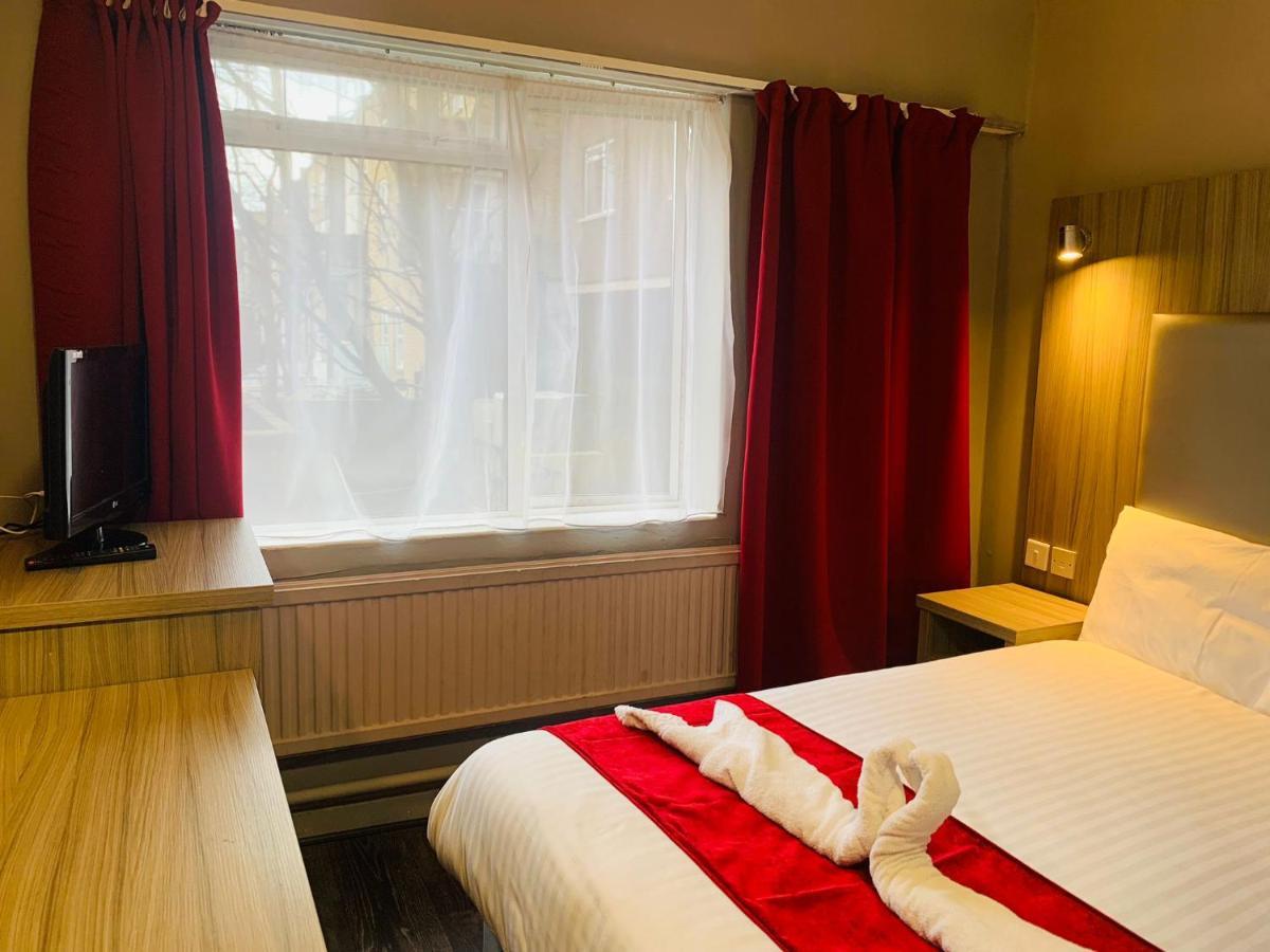Hotel Lily London Bagian luar foto