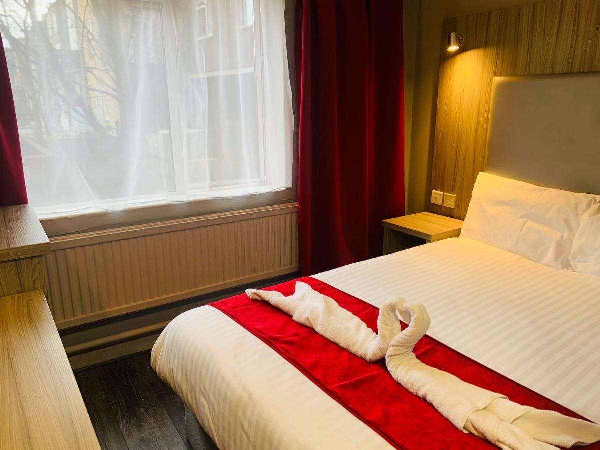 Hotel Lily London Bagian luar foto