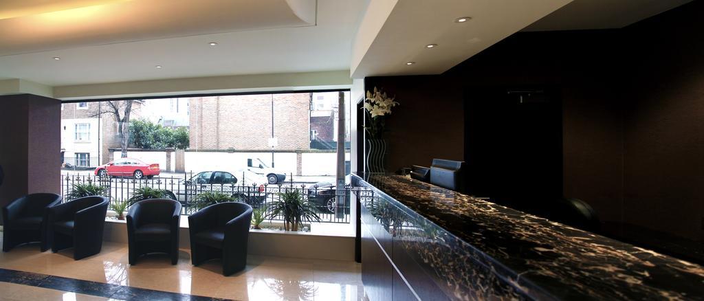 Hotel Lily London Bagian luar foto