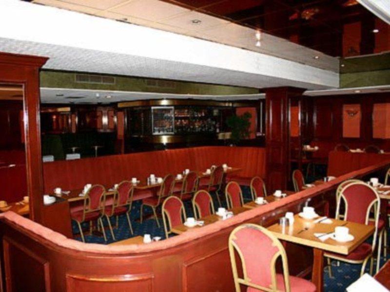 Hotel Lily London Bagian luar foto