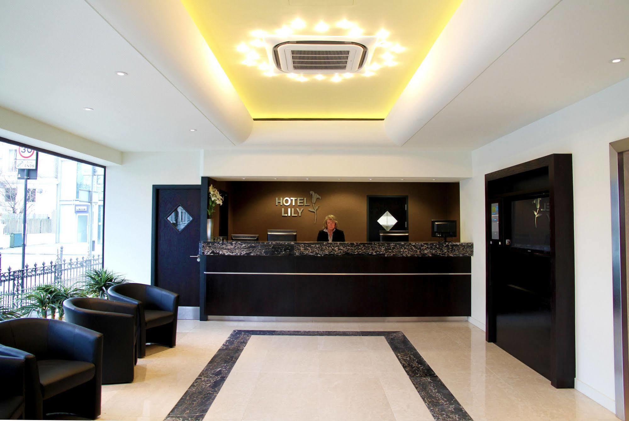 Hotel Lily London Bagian luar foto