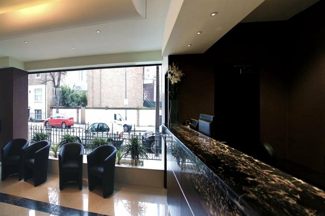 Hotel Lily London Bagian luar foto