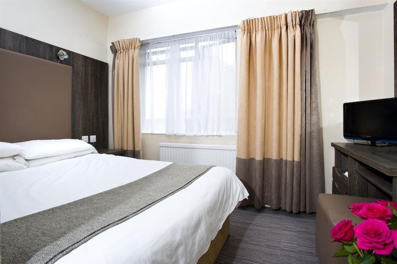 Hotel Lily London Bagian luar foto